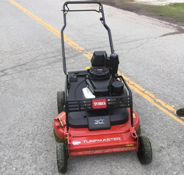 Tonte de pelouse Châteauguay